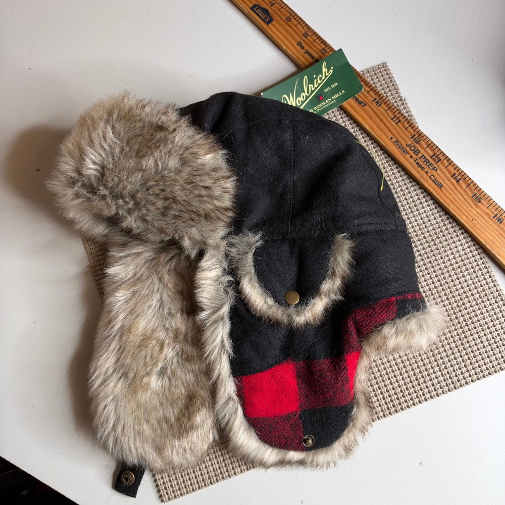 Woolrich Trapper Hat Mens Large Black Red Buffalo Plaid Faux Fur W6006-RED NWT